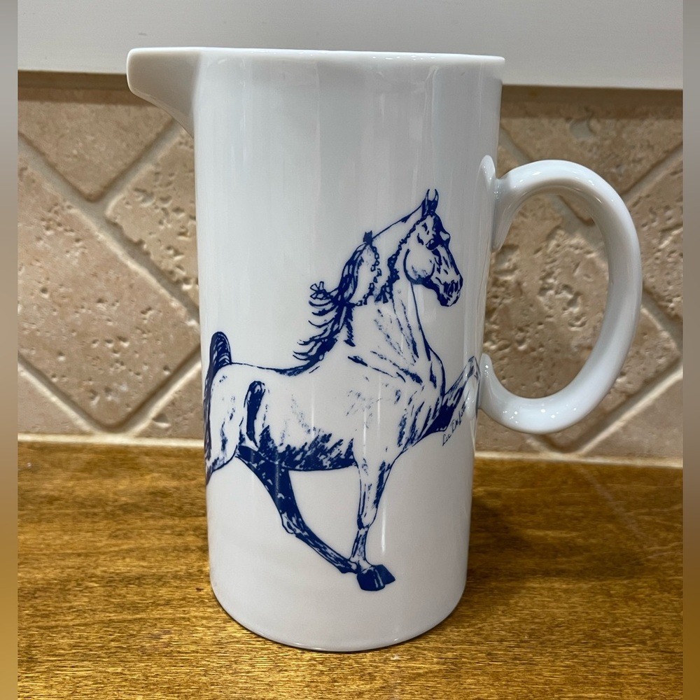 Vintage Lee Delott horse pitcher with Lawrenceburg 1994.
